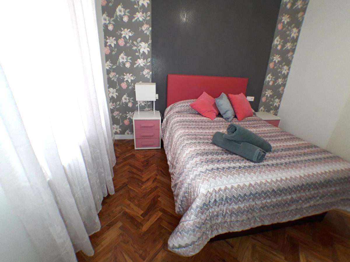 Alojamiento Turistico Miguel - Logroño Zewnętrze zdjęcie